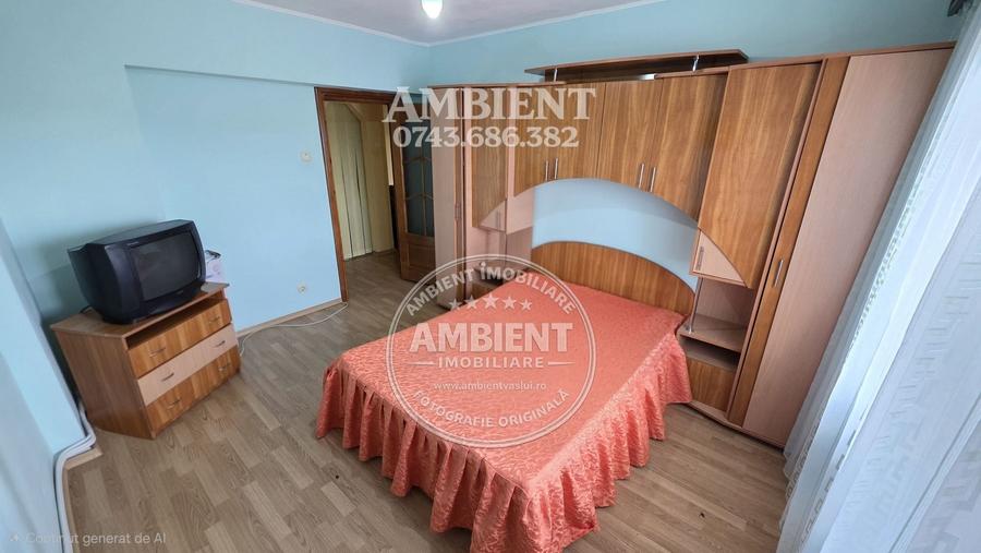 Apartament cu 3 camere decomandat, mobilat în Gară
