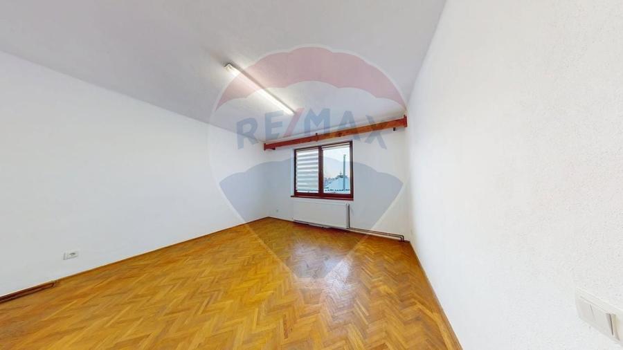 Casă cu 3 camere de vânzare Calea Dumbravii - 7