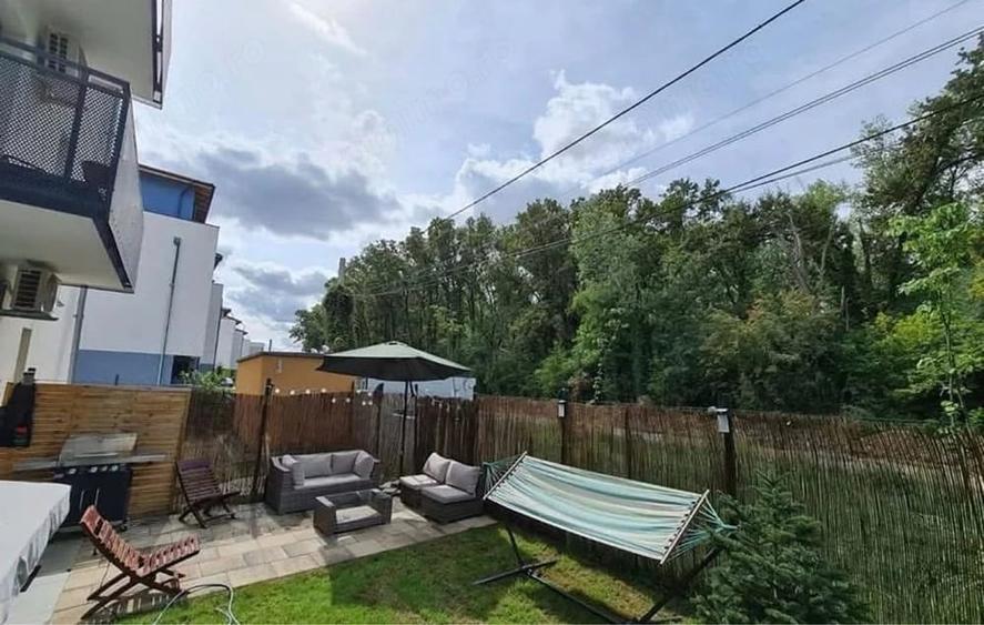 Apartament cu 2 camere decomandat în Ghiroda