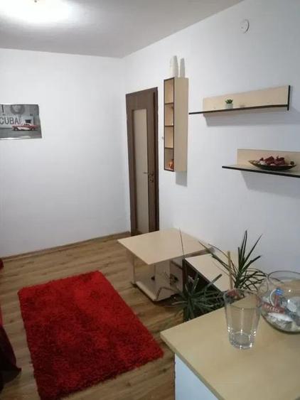 Apartament cu 2 camere decomandat în Olimpia-Stadion