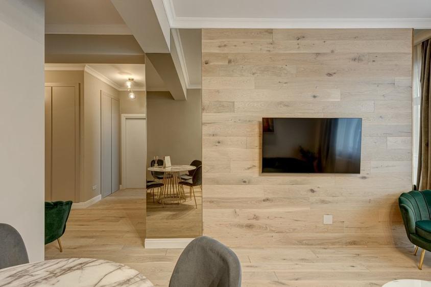 Apartament cu 2 camere decomandat, mobilat în Aviației