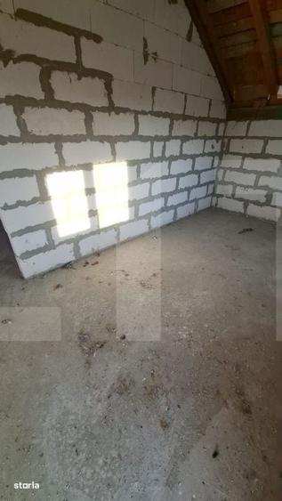 Casă cu 4 camere cu Teren 582 Mp în Dobrun