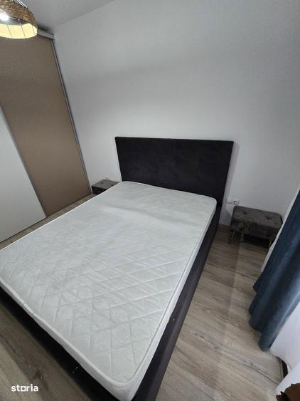 Apartament cu 3 camere decomandat în Dâmbul Rotund