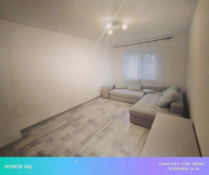 Apartament cu 3 camere decomandat în Alexandru cel Bun