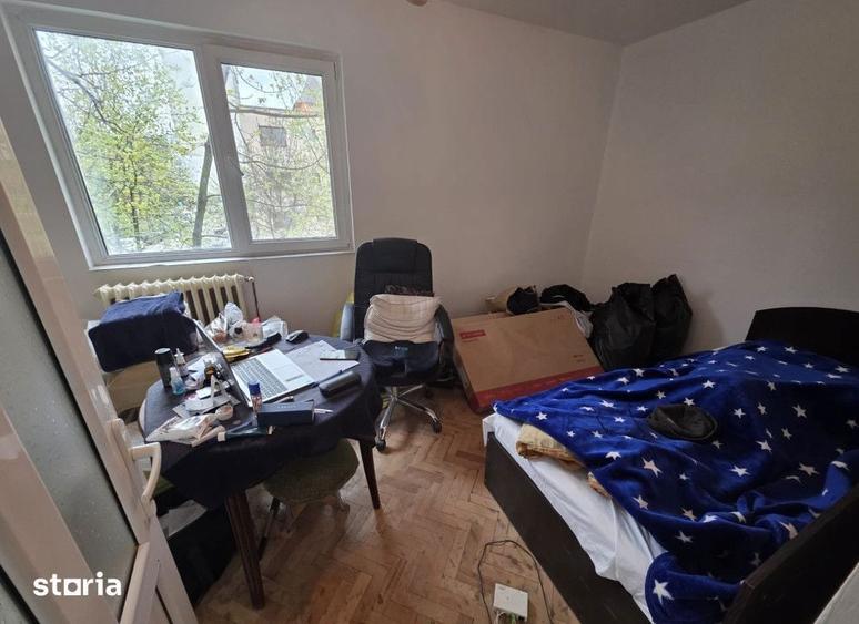 Apartament cu 3 camere în Alexandru cel Bun