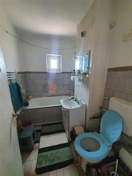 Apartament 3 camere cf1 decomandat zona Brosteni - 9