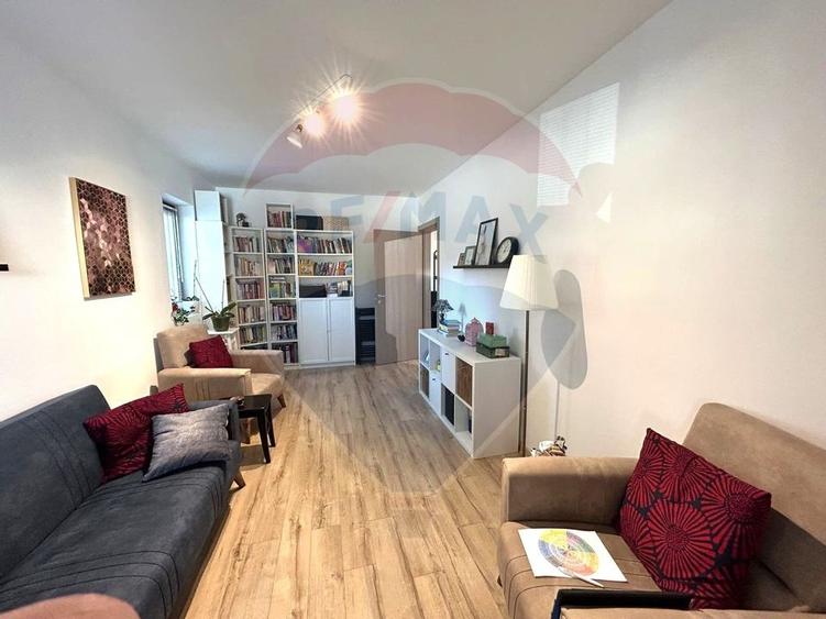 Apartament spatios 2 camere Eminescu-Locuință, cabinet, sau birou - 8