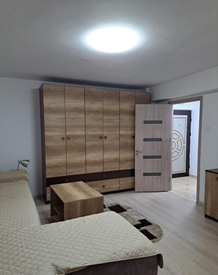 Proprietar ofer Super garsoniera drumul sarii - 6