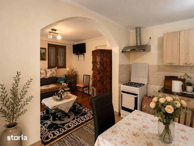 Casa 86 mp utili + 266 mp curte, Orlat zona foarte linistita, 18 m - 4