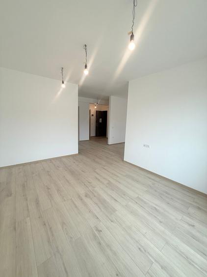 PACURARI, APARTAMENT CU 2 CAMERE SI 2 BAI, BOXA SI LOC DE PARCARE - 1