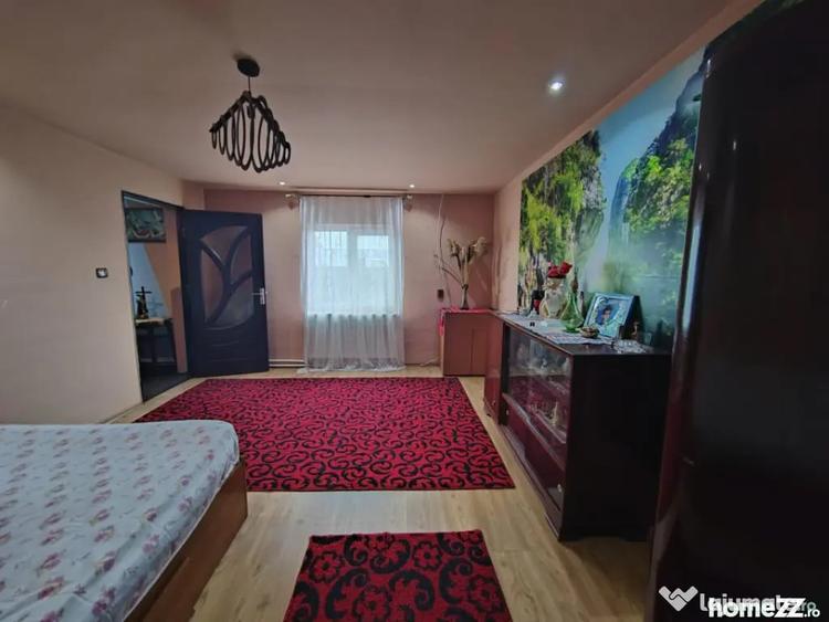 Casă cu 3 camere cu Teren 2259 Mp în Filipeștii de Târg