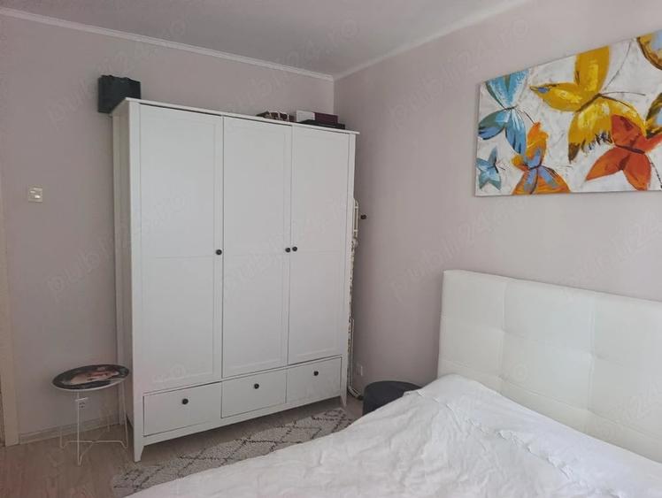 Apartament cu 4 camere decomandat în Dărmănești