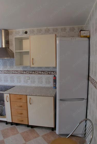 Casa spatioasa cu etaj mobilata complet , teren 2500mp Dulceanca, Vedea, Teleorman 68 000 - 3