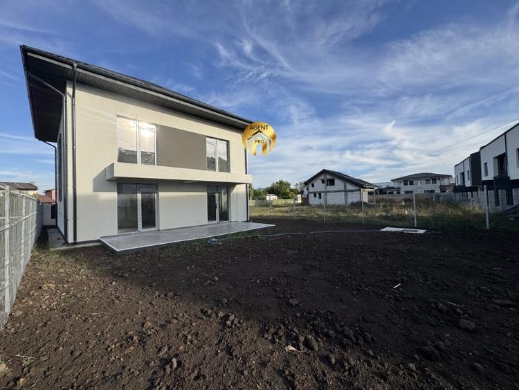 Vila Individuala Spatioasa P+1+M - 413mp teren - Aproape de DN1 - 3