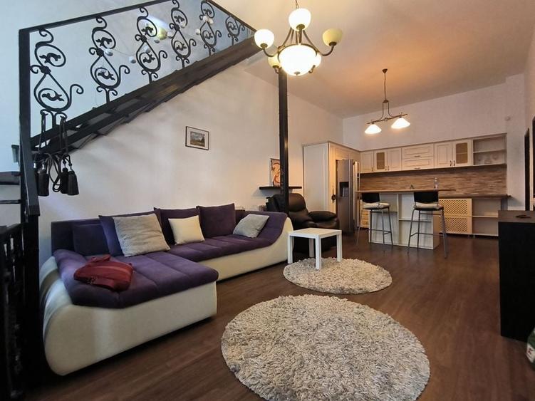 De v&acirc;nzare duplex pe strada Occidentului - 21