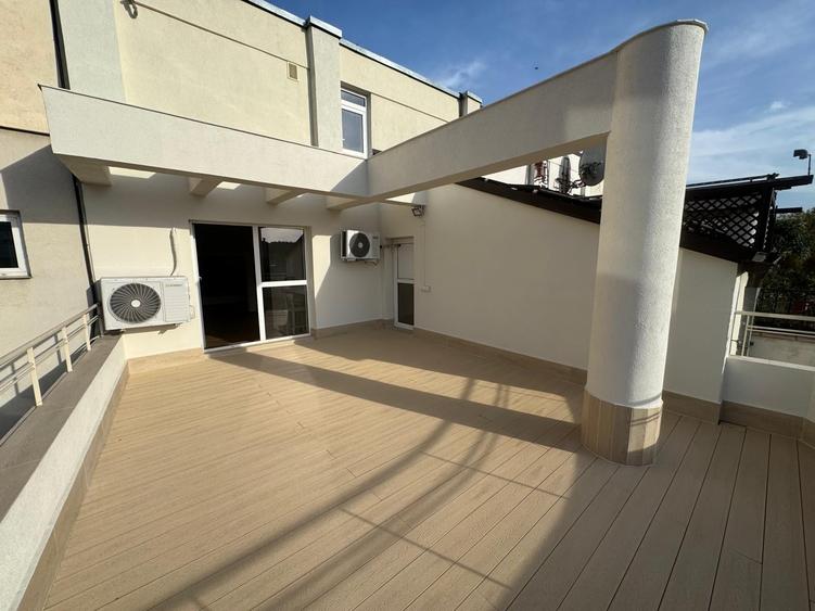Duplex cu 3 camere cu Canalizare în Cotroceni