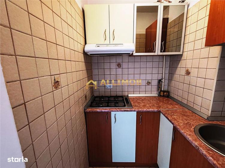 Garsoniera in Ploiesti, zona ultracentrala - 11