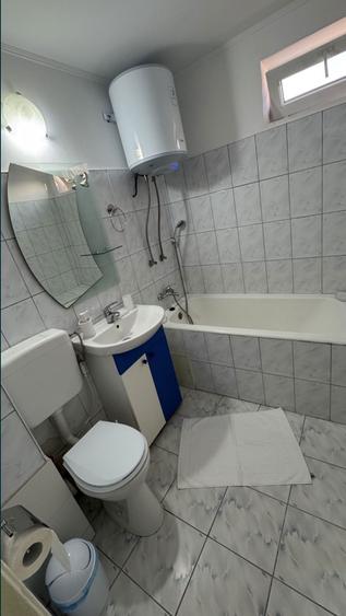 Inchiriez apartament 2 camere - 3