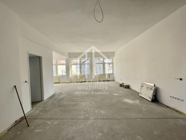 Spatiu comercial cu 8 camere, 5 bai, terasa - zona Centrala - 10