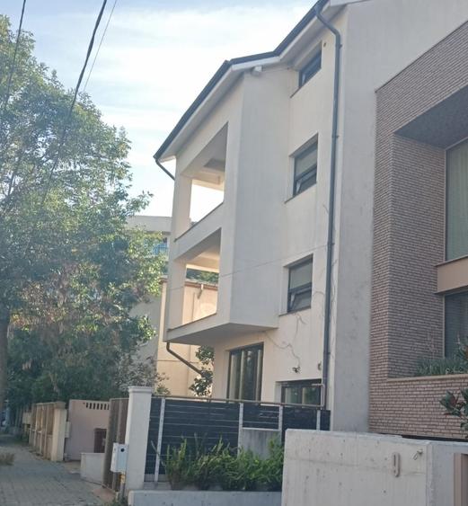 Investment Opportunity: new building for sale, Reception approved - 1