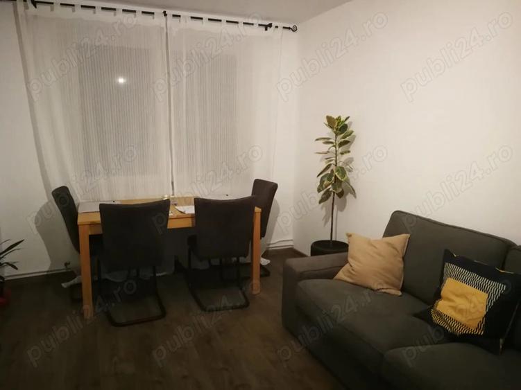 4 camere, et. 2, vedere lac + parc, loc parcare, boxa, mobilat utilat - 6