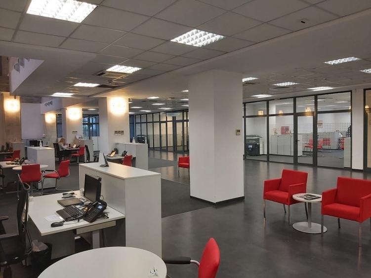 Cladire birouri zona centrala Iasi, strada Palat - 7