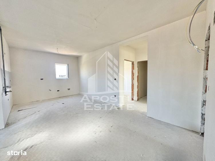 Penthouse cu 3 camere, dressing si terase de 50 mp la intrare in Giroc - 3