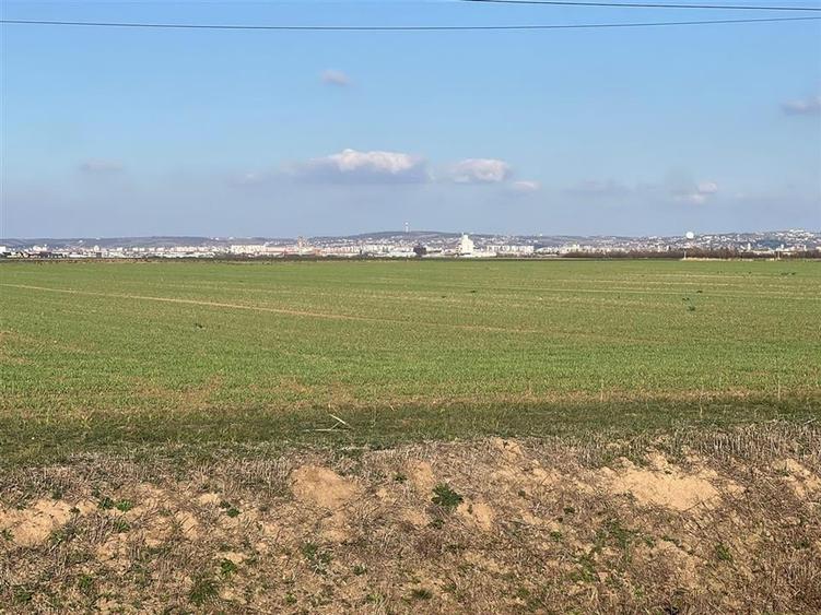 RECO Teren Unicat Spre Livada - 3