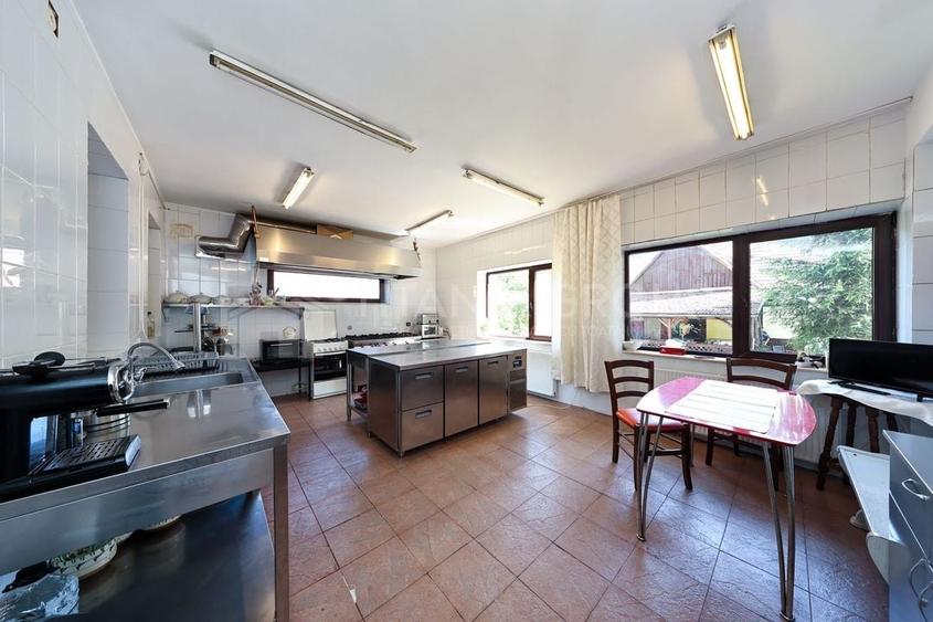 COMISION 0% ! Pensiune 11 camere in Bran | Poarta - 12