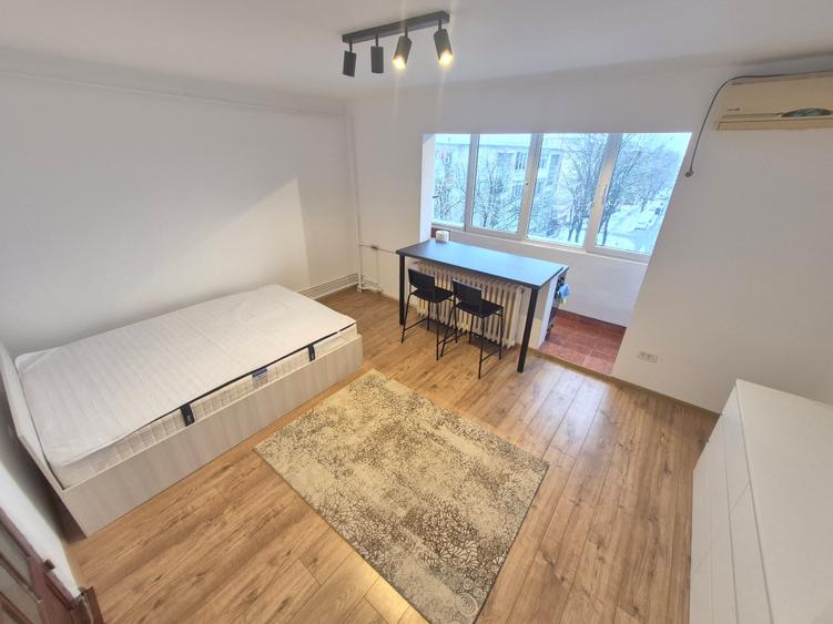 1 Cam-Complexul Studentesc-5 Min Centru--Mobilat--Aer Conditionat-280 Euro! - 2