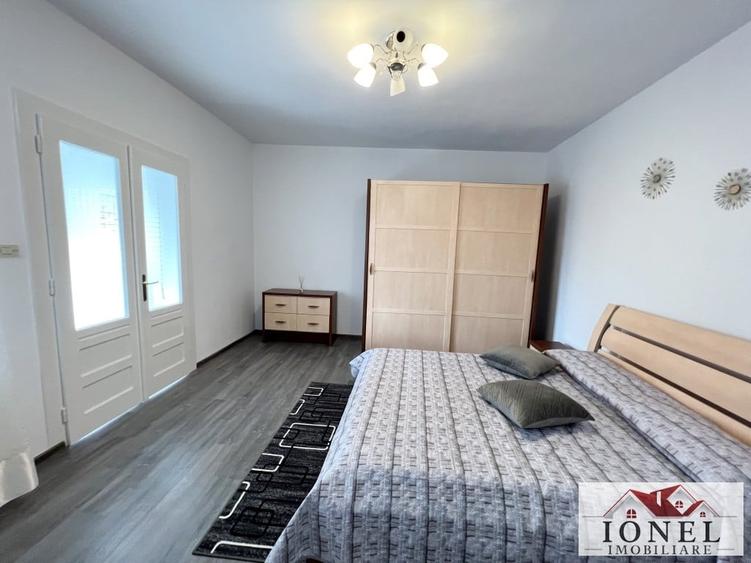 Casă individuală cu 3 camere cu Teren 900 Mp în Central