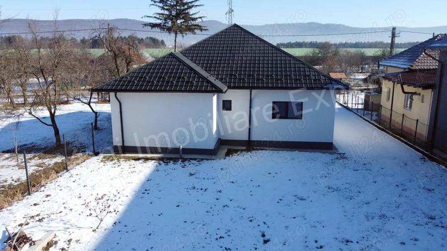 Casa de vanzare in comuna Baicule?ti, sat Valea Brazilor, jude? Arge?. - 16