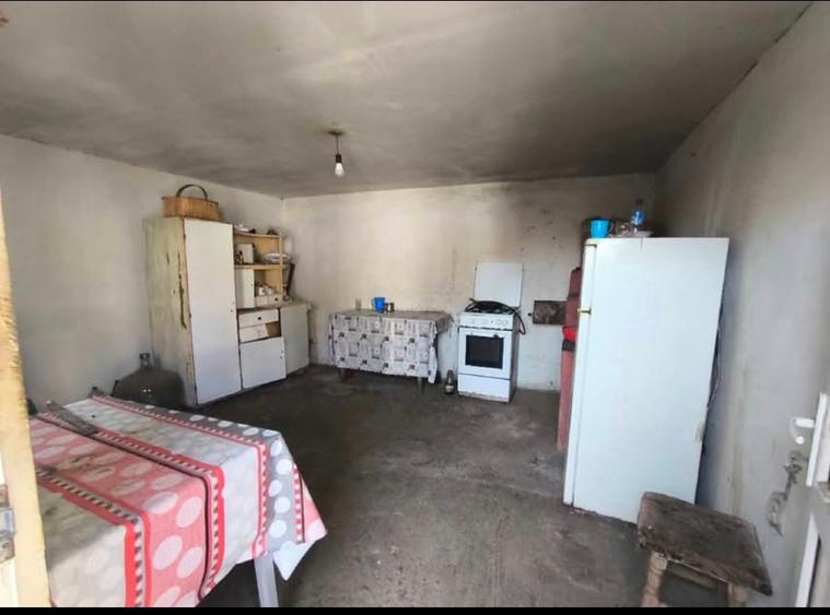 Casă de vânzare, Largu  - 6