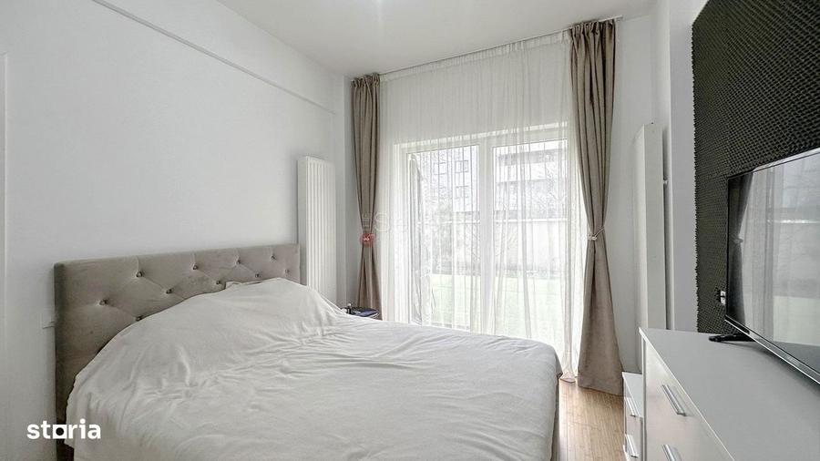 Zona Linistita Terasa Suprafata Generoasa - 8