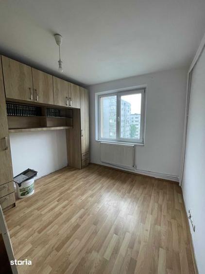 particular inchiriez apartament 3 camere zona Margeanului - 6