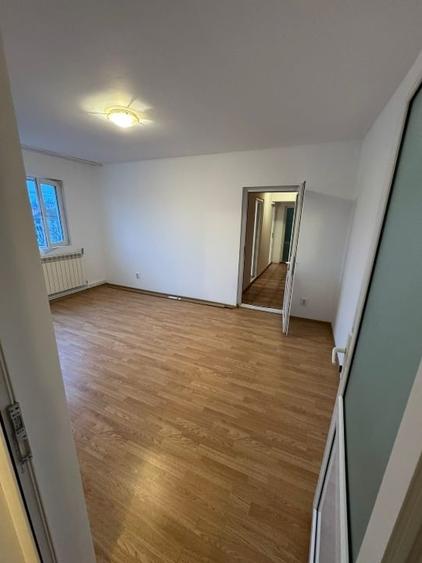 Vand apartament cu 3 camere - 3