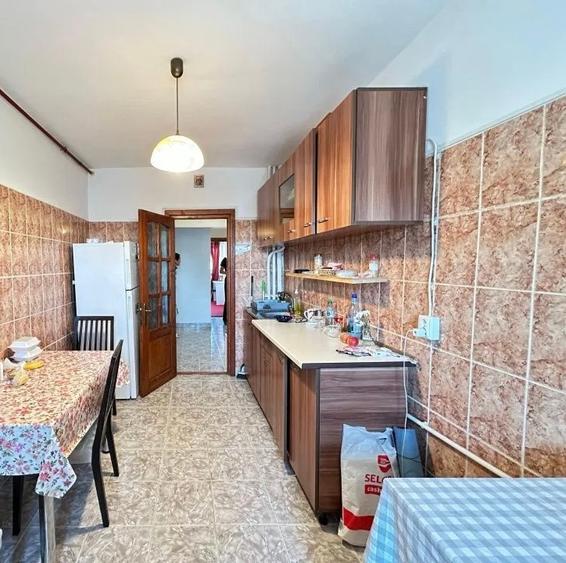 Apartament 3 camere - zona Dacia - 160.000 euro (Cod E8) - 9