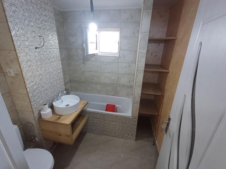 Vanzare 3 camere-Imobiliare MAXICONFORT - 8