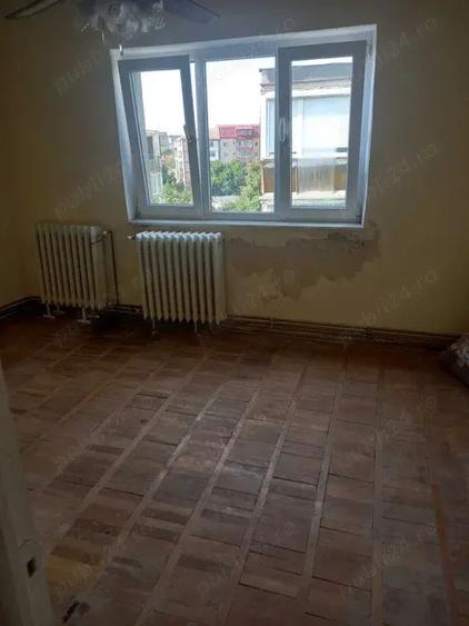 apartament de vanzare - 6