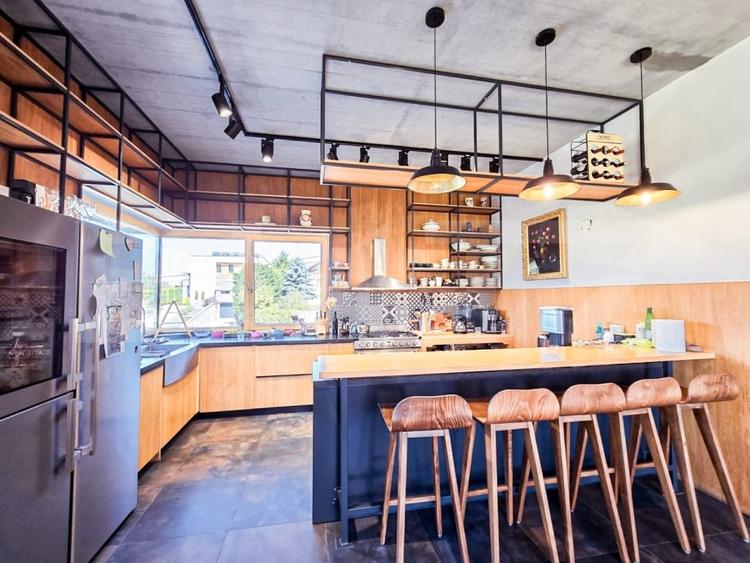 Vila  spectaculoasa de vanzare in Faget - 13