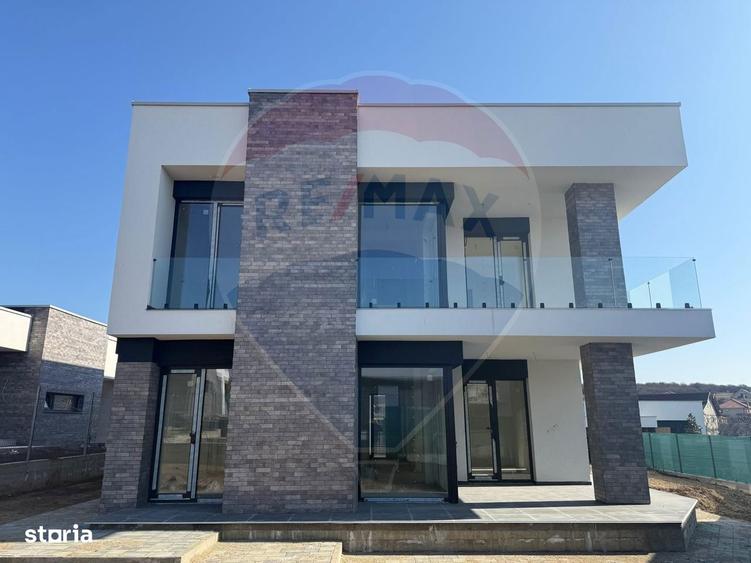 De vanzare casa 5 camere in zona Dealuri Oradea - 8