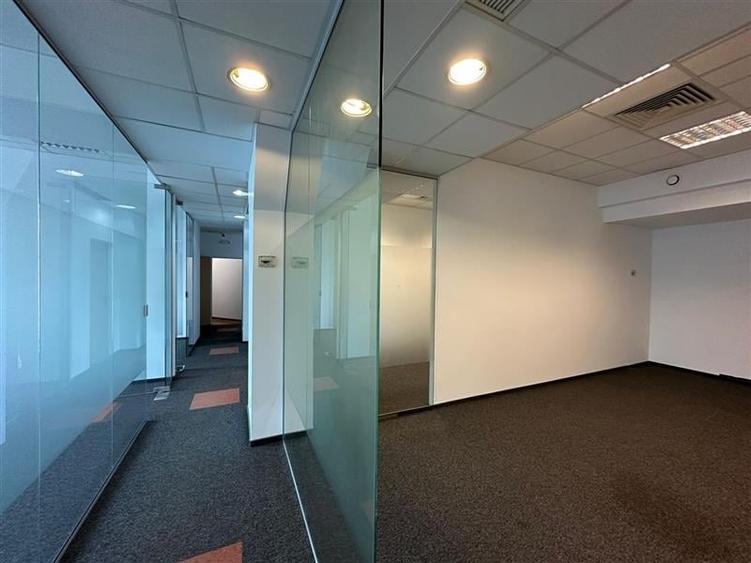 Spatii de birouri in cladire unica - de la 100 mp - 5