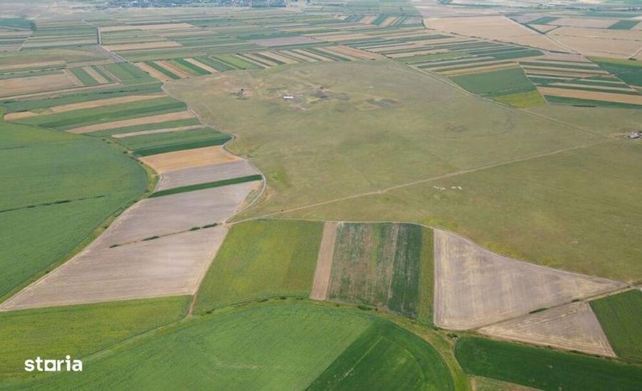 Teren extravilan 300ha in zona Insuratei, jud. Gorj - 1