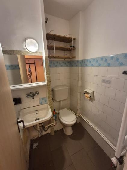 Inchiriez apartament 2 camere - 4