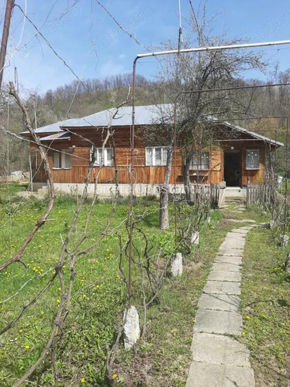 Casa de vanzare sat Carbune?ti, jud. Prahova