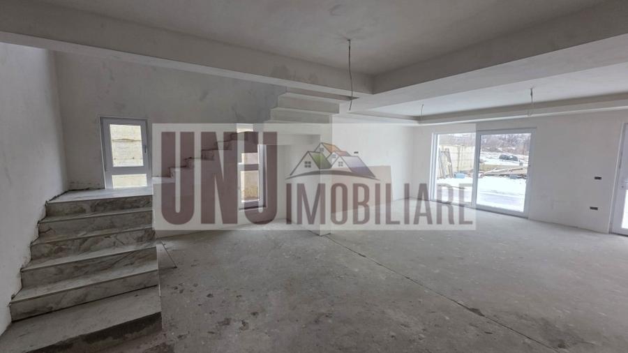 Casa,Bucium-sos Barnova, 200 mp utili,4 dormitoare,4 bai - 11