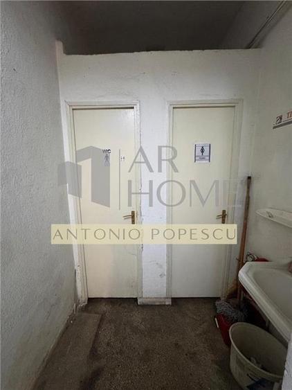 Spatiu comercial la parter de bloc, in Ploiesti, zona Bd. Bucuresti - 11