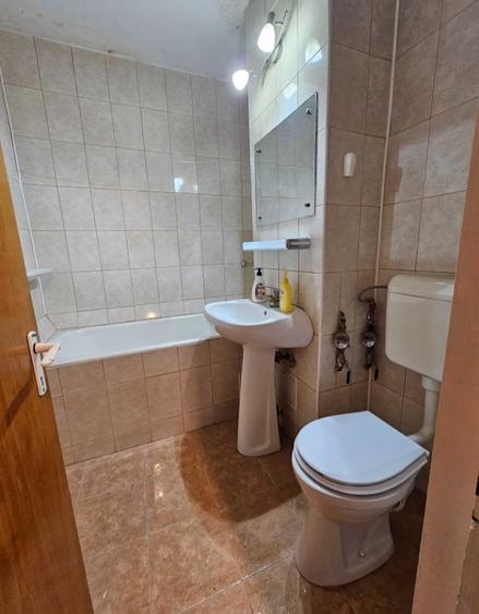 Piata Delfinului - 2