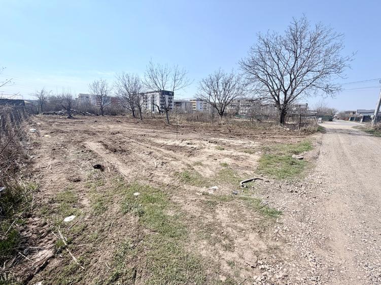 Oportunitate! Teren 1000mp. Deschidere 20ml. Regim inaltime P+2 - 2