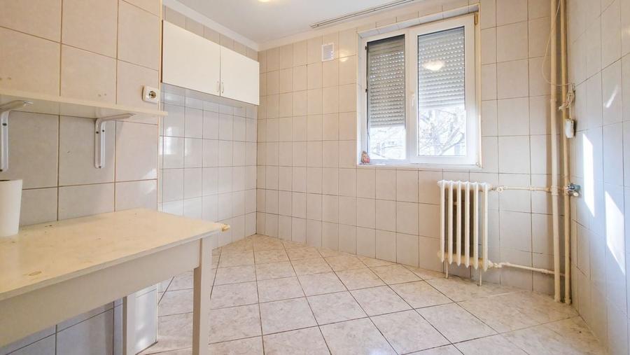Apartament 3 camere decomandat – Aleea Băiuț nr. 3,  Metrou&Parc&Piata - 13